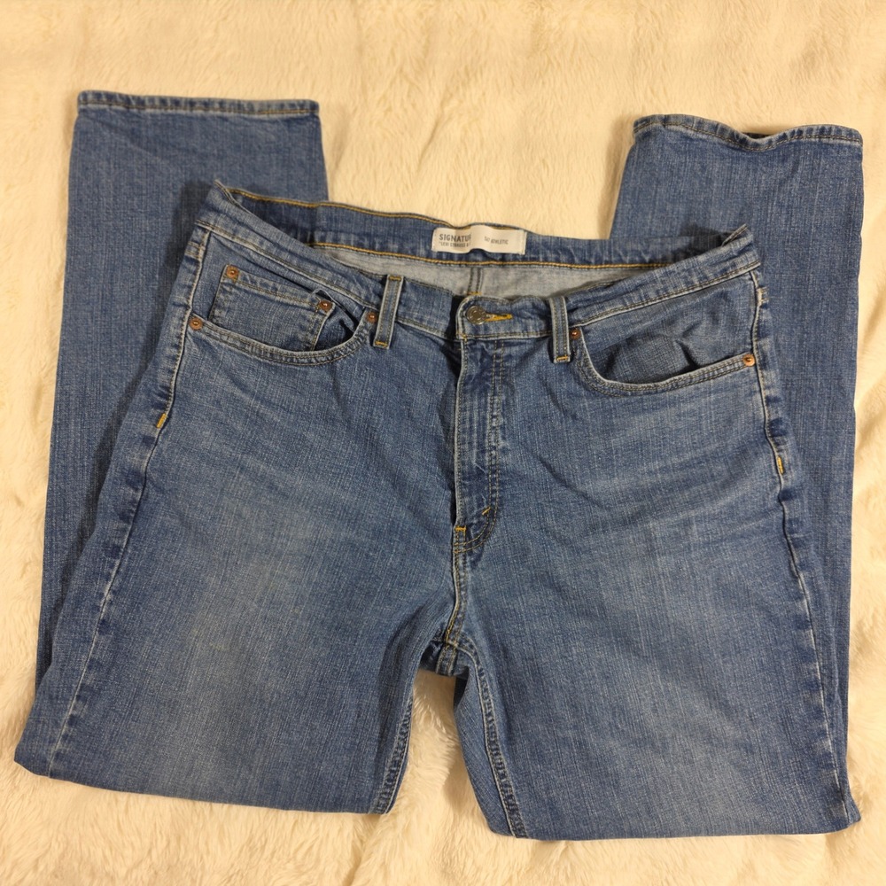 Signature Levi Strauss S41 Athletic Mens 36x32 Blue Excellent Tapered Jeans